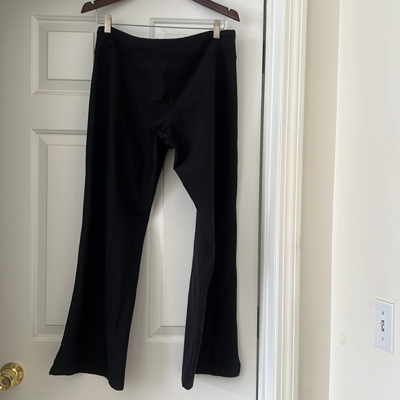 Nike pant 🖤 - Picture 4 of 5